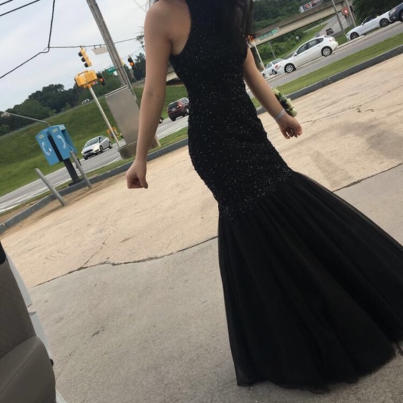 Mermaid black dress - Picture 2 of 3